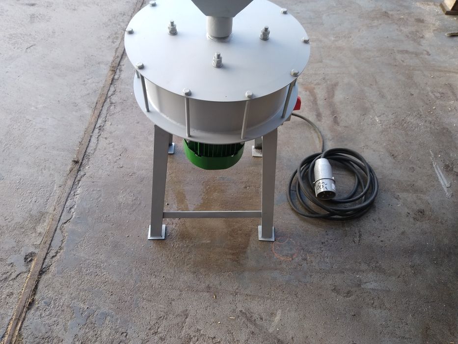 Łuskarka do ziarna orkisz samopszy płaskurka gryka