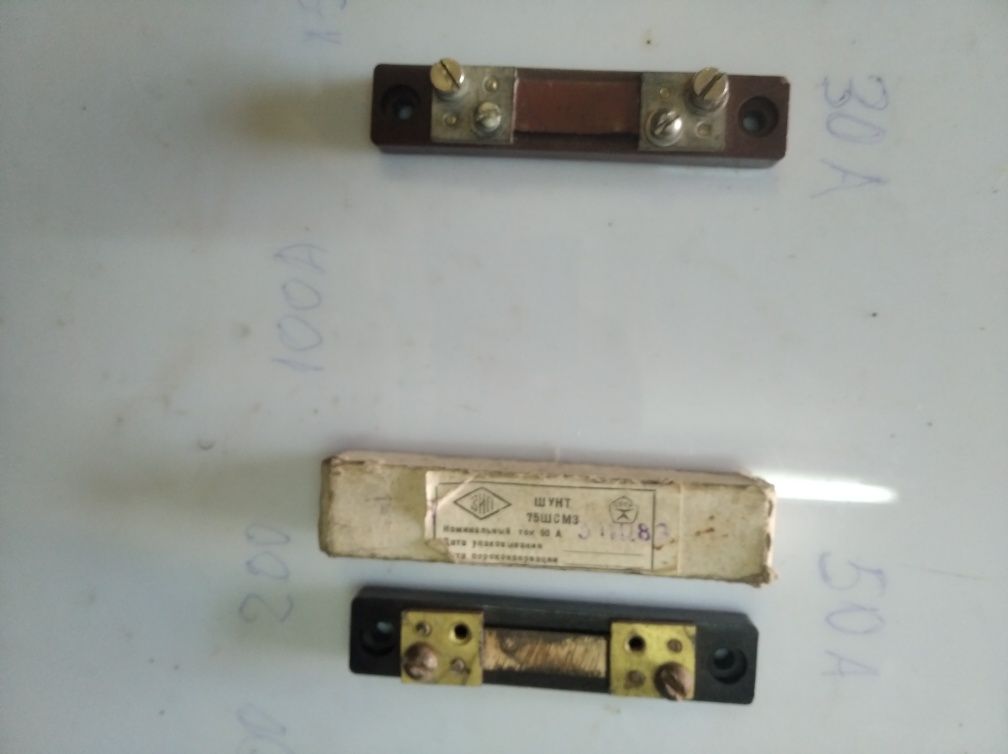 Датчик тока LEM-100P-LT. 100A і ДИТ , шунти ШСММ3 різні. шунти 75 ШСМ3