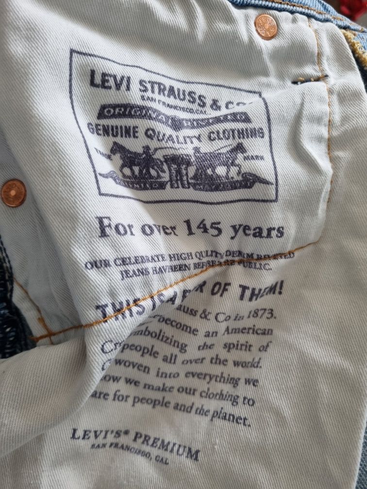 Jasne spodnie Levi's  Rozmiar L 40   #levis