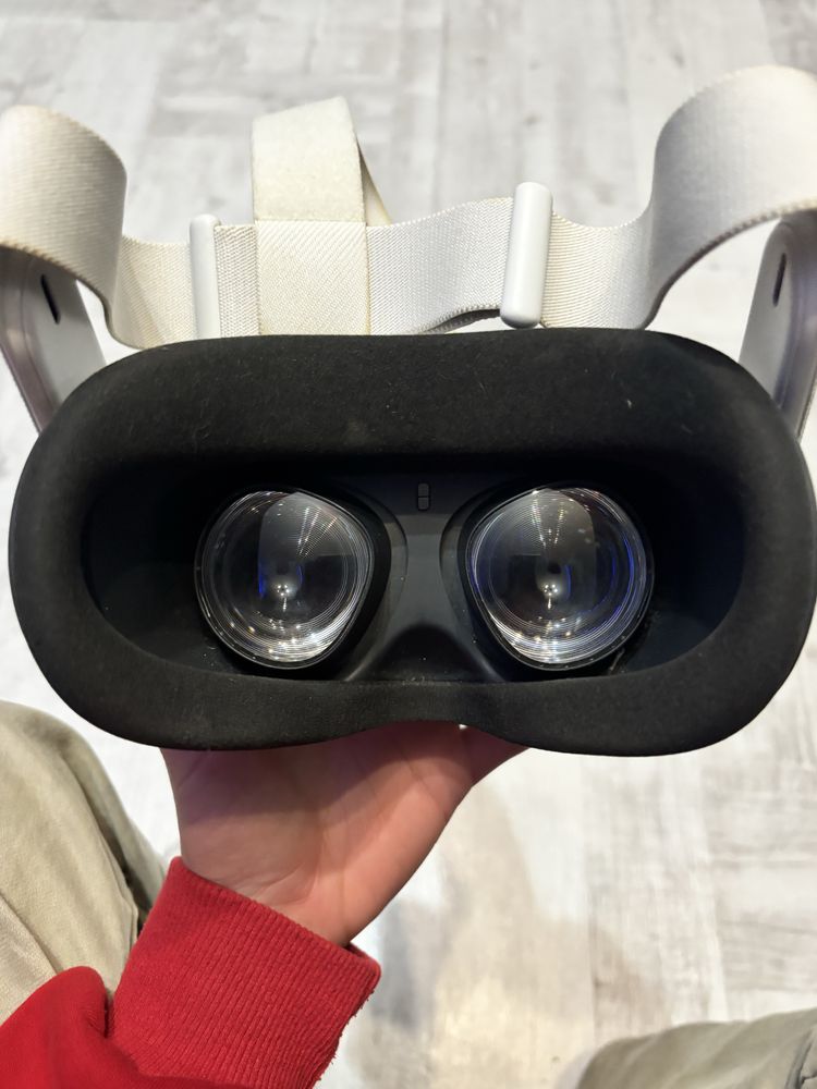 Oculus Meta Quest 2