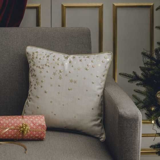 POSZEWKA STARSAL home&you glamour ecru w złote gwiazdki elegancka