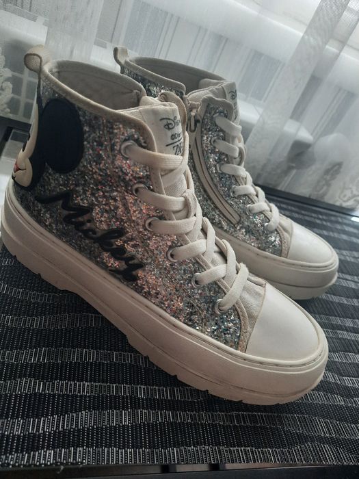 Кеди 36р від zara