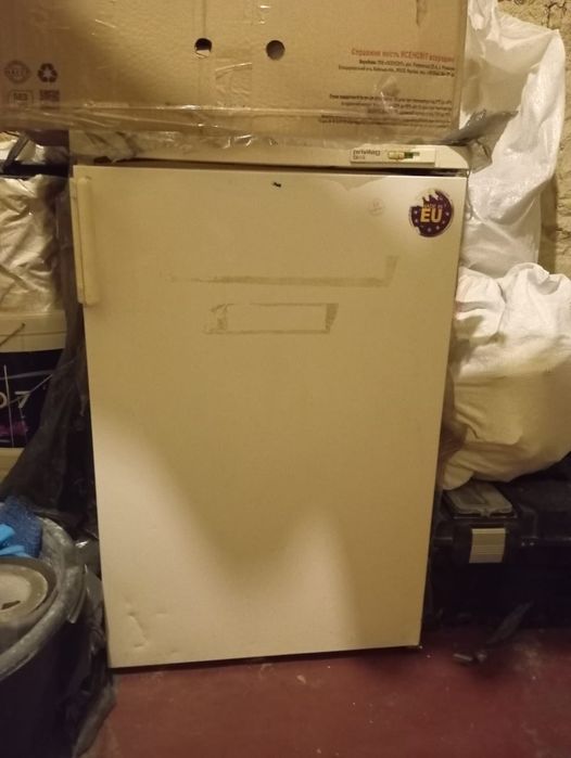 Морозильна камера privileg 4661 gefrierschrank