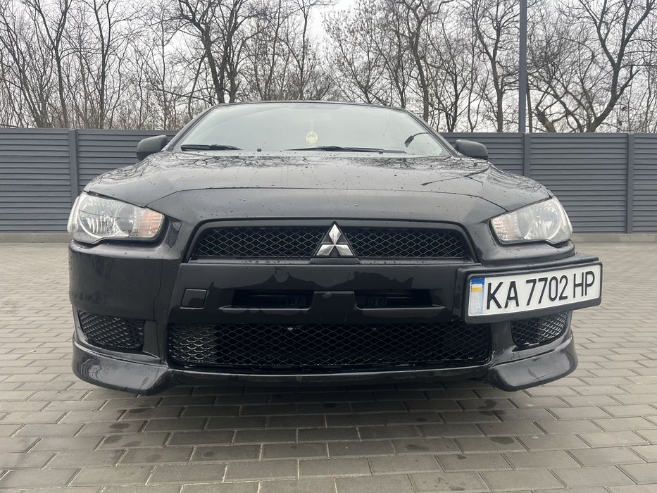 Лансер 10 мотор 1,5 коробка механика 5 ст