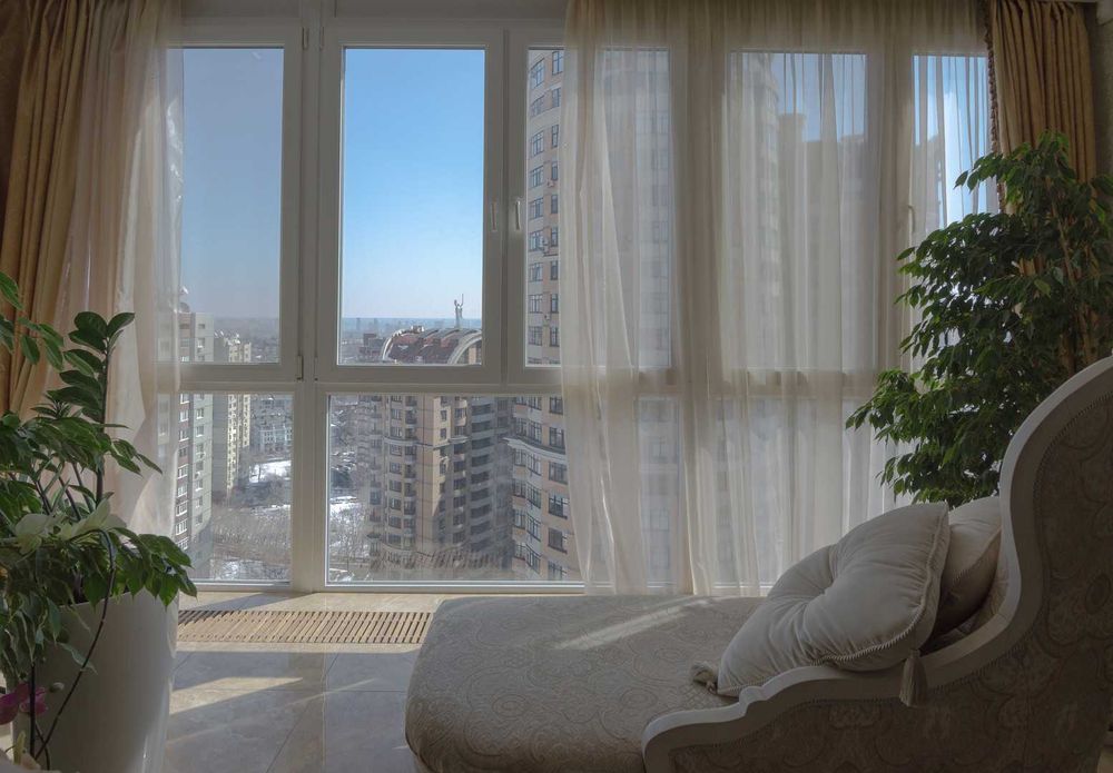 Без %. Здам в оренду дизайнерську 3-кімнатну квартиру на Печерську