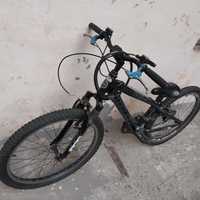 Продам велосипед Trek MT220