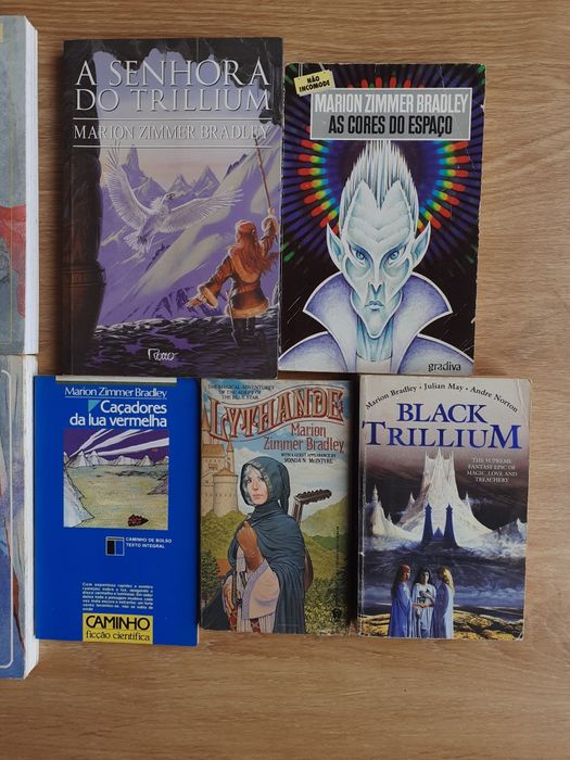 Livros de Marion Zimmer Bradley
