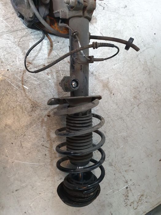 Amortecedor frente esquerdo CITROËN C3 III (SX)