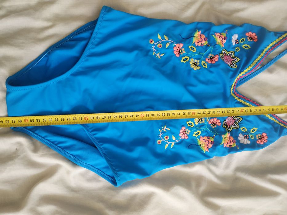 Продам новый слитный купальник Kotton(Турция) размер S