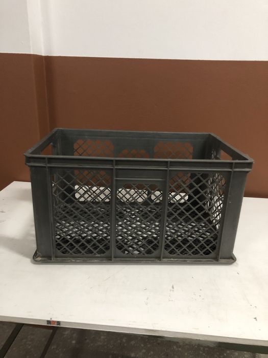 Contentor , caixa plástico 60x40x32