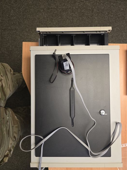 Szuflada kasowa elzab gamma A22 zestaw z dodatkowa kaseta i przystawką