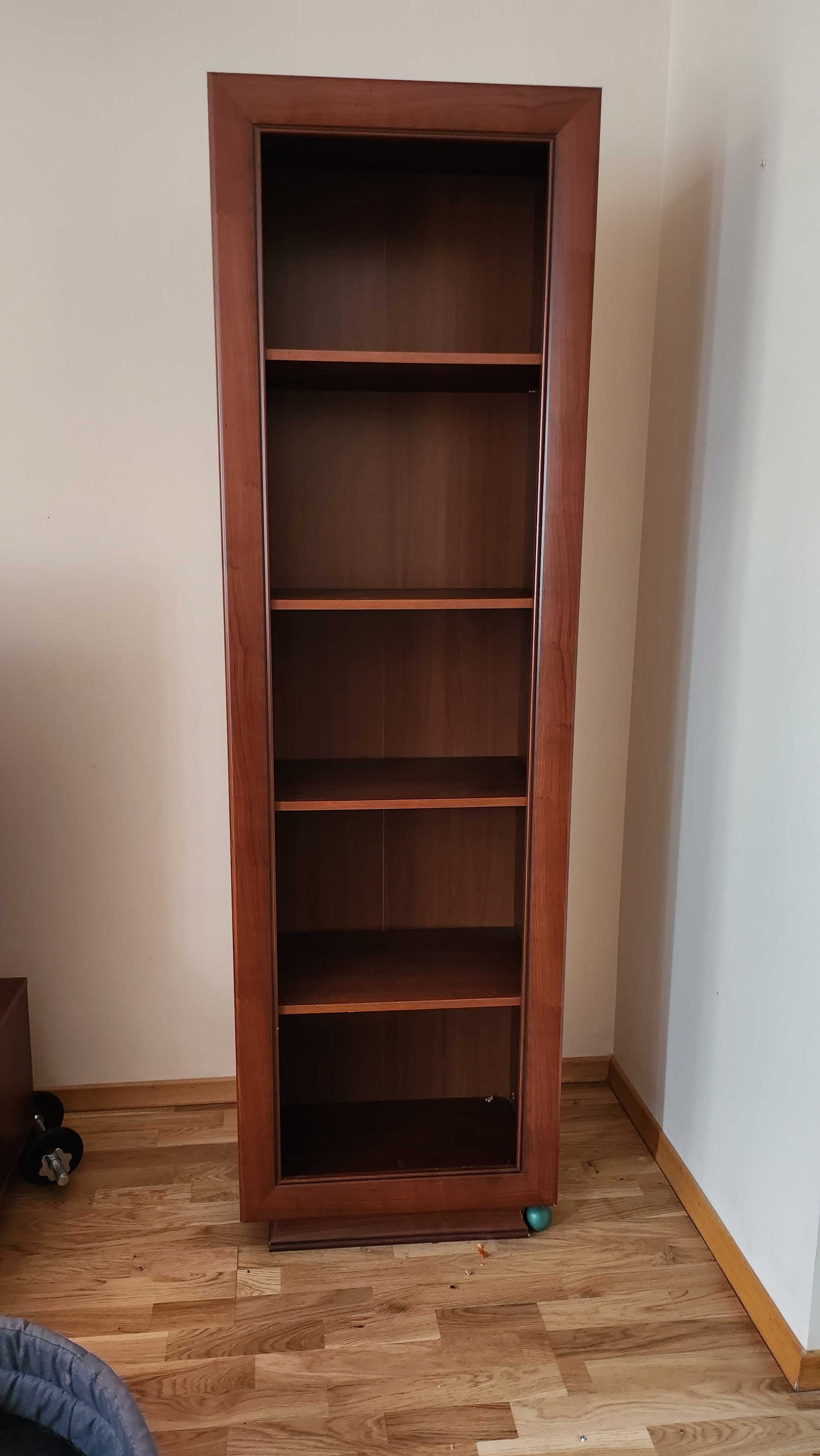 tanio  sprzedam komplet mebli BRW