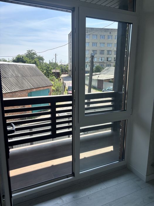 Сучасний квадродуплекс з ремонтом та централізованими комунікаціями