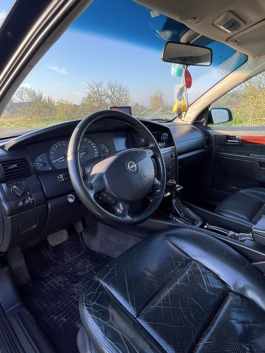Продам авто Opel Omega 2.2