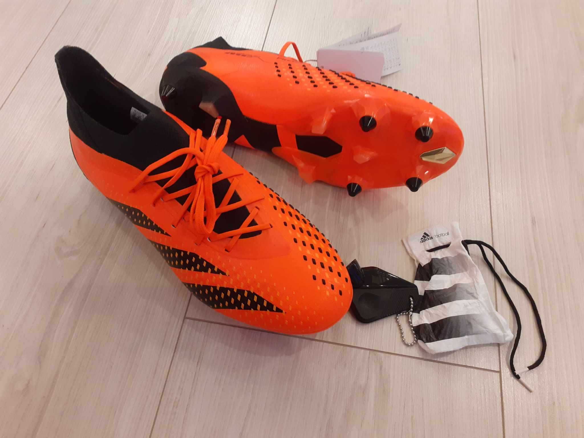 Profesjonalne korki Adidas Predator Accuracy.1 SG, GW4579 r. 42 2/3