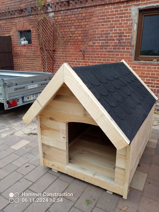 Buda dla psa ocieplana solidna zapraszam