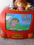 Televisão de tubo temática ( Dora the explorar )