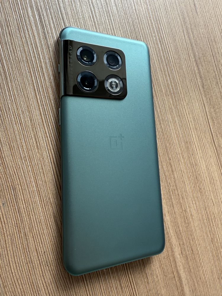 OnePlus 10 pro 8/256