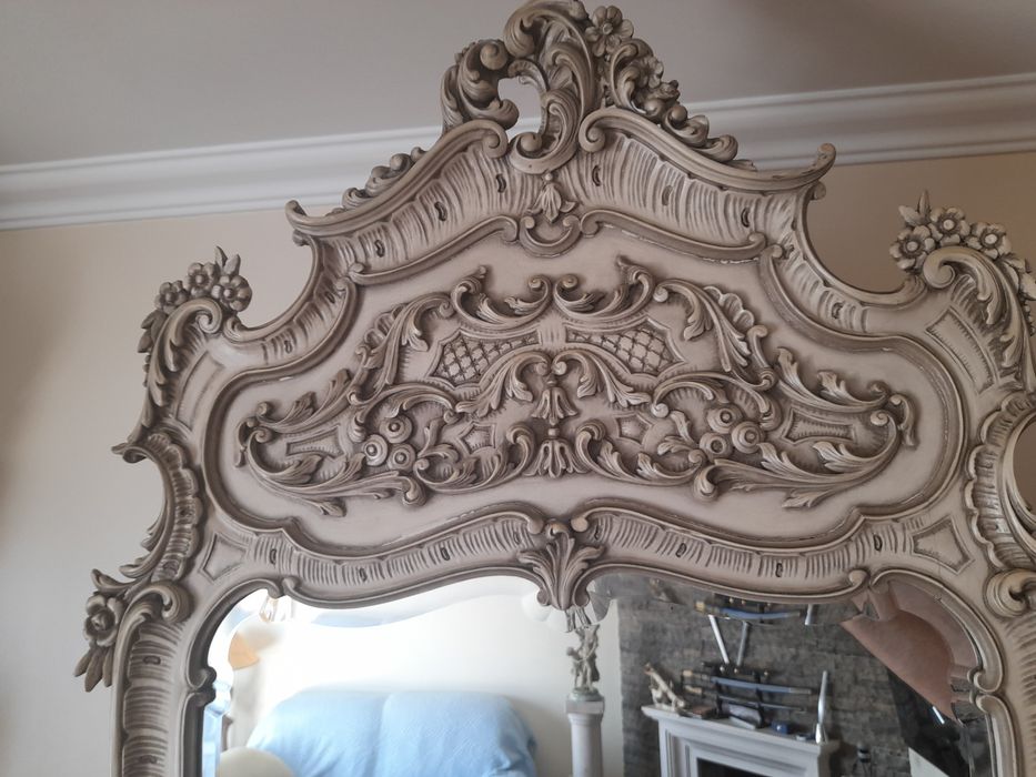 Espelho antigo com credencia madeira