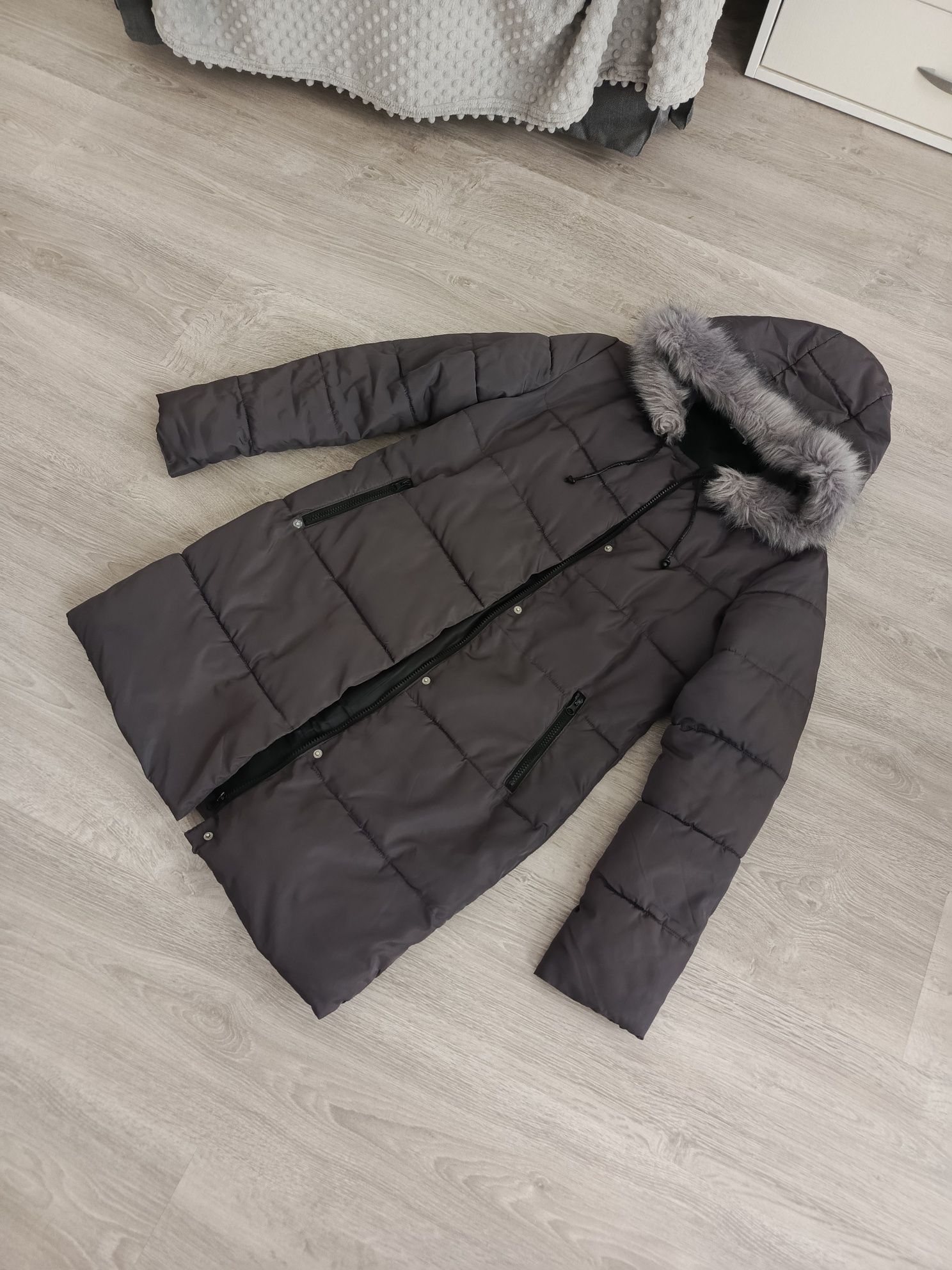 Szary puchowy zimowy płaszcz płaszczyk z kapturem parka H&M 36 S