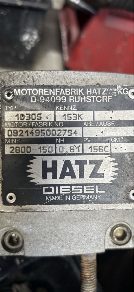 Hatz 1d81c 1b40 1B 30-2 1D 41 S 1D81 S 1D 30 S tłumik wał wtrysk
