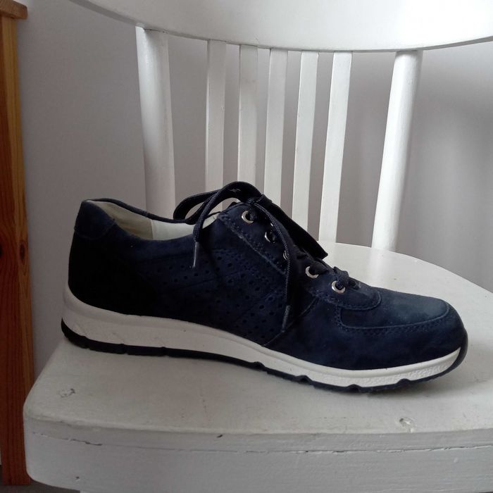 Granatowe Damskie Sneakersy firmy "MEDICUS", Zamszowe, r. 5