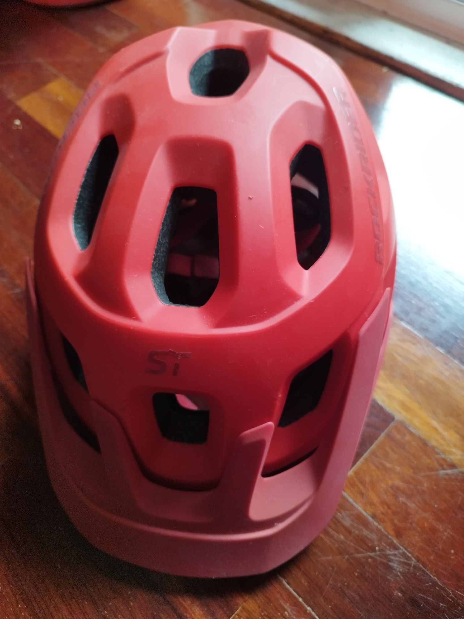 Capacete RockRider ST