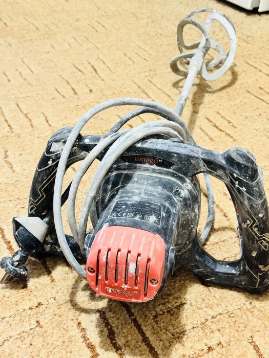 Будівельний міксер Дніпро-м