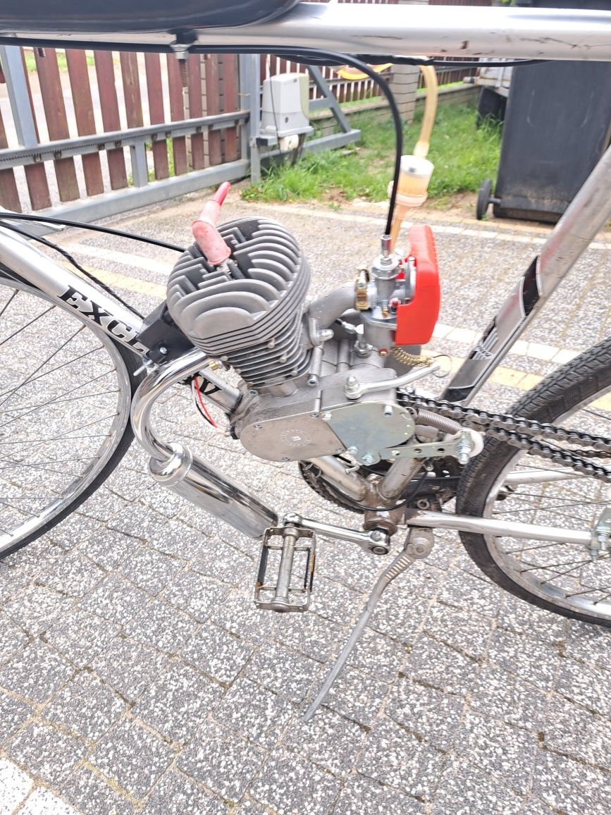 Rower z silnikiem 100 ccm (100 cm3), stacyjka, kierunki, stop, klakson