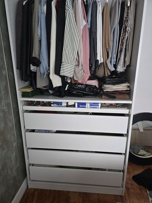 Roupeiro _ gavetas ikea