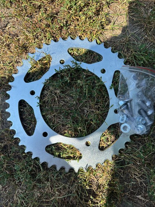 Задня зірка до GEON GNS 300 на 47 зубів