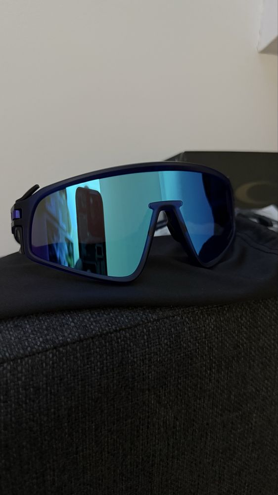 Nowe okulary OAKLEY Latch Panel - 100% oryginał