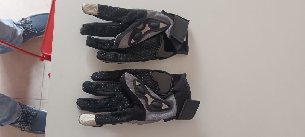 Luvas para trotinetes e Motos