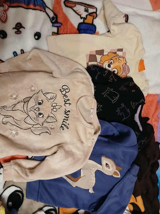 Paka ubrań dla dziewczynki rozmiar 98