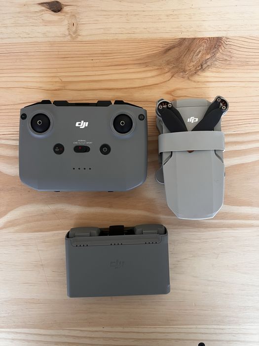 DJI mavic mini 2 combo fly more