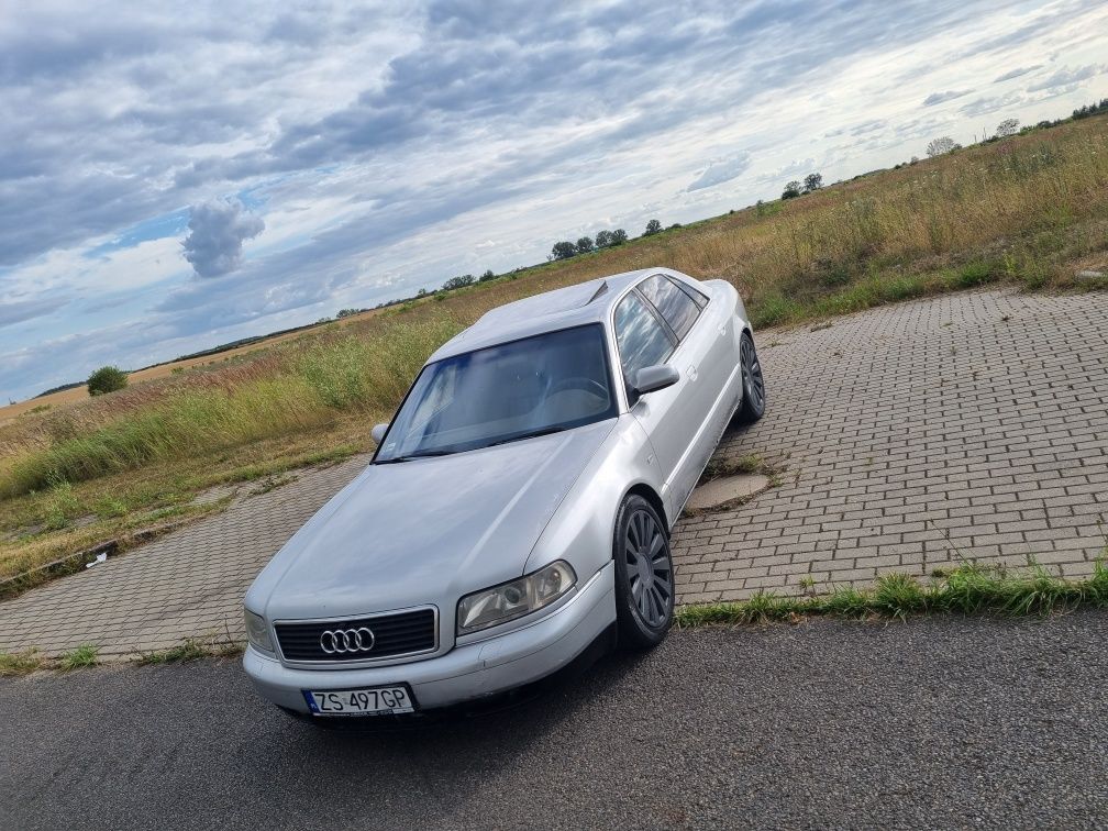 Audi A8 D2 4.2 polift bez lpg