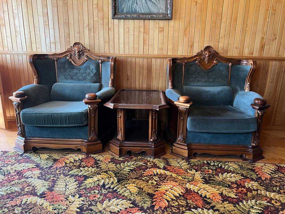 Продаю Меблі бу спальня 2 шт зал диван +2крісла, кухня,стінка,