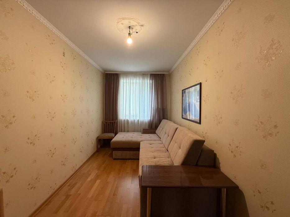 Добротная 3к на Бугском бульваре