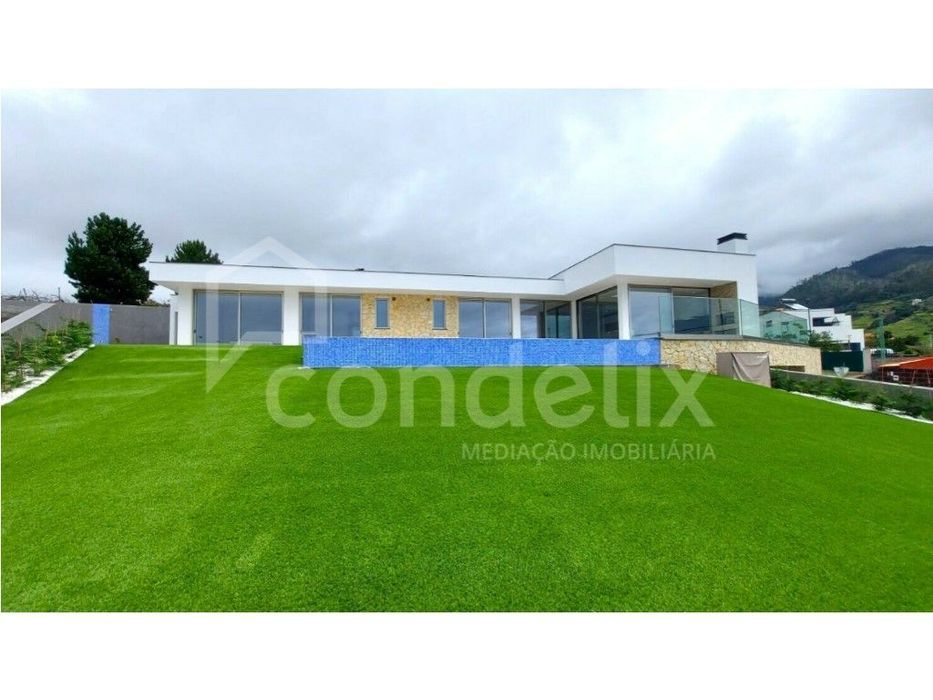 Moradia de Luxo térrea Calheta a 300m de Altitude, Sustentável e Mo...