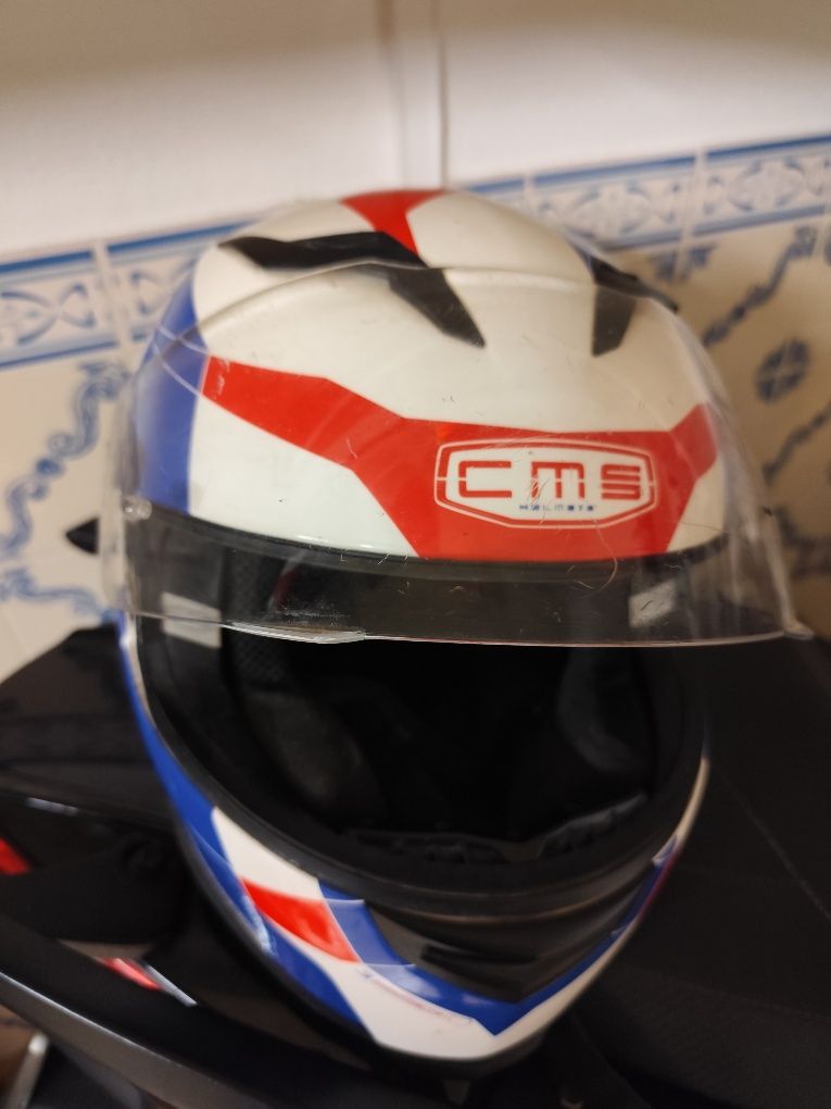 Capacete de mota CMS