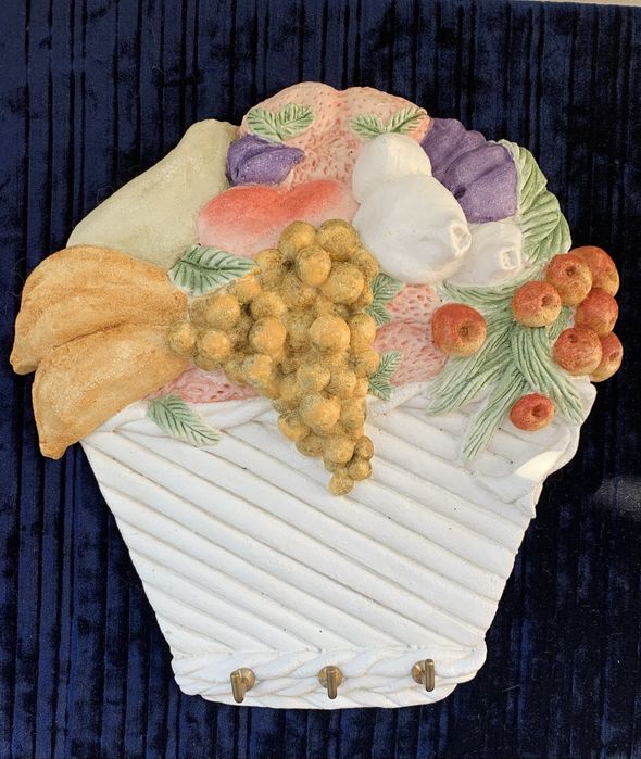 Вішалки для ключей, рушників ( декор)