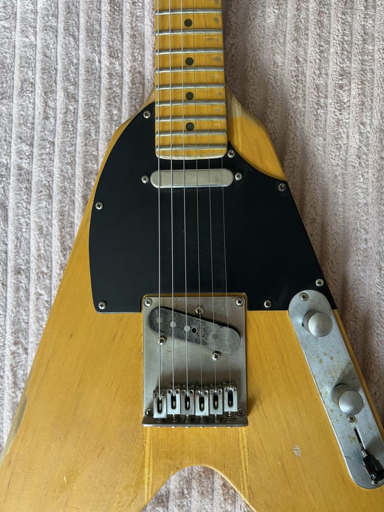 Gitara FAUCASTER Flying V Telecaster | Michał Wojtas | Twang King