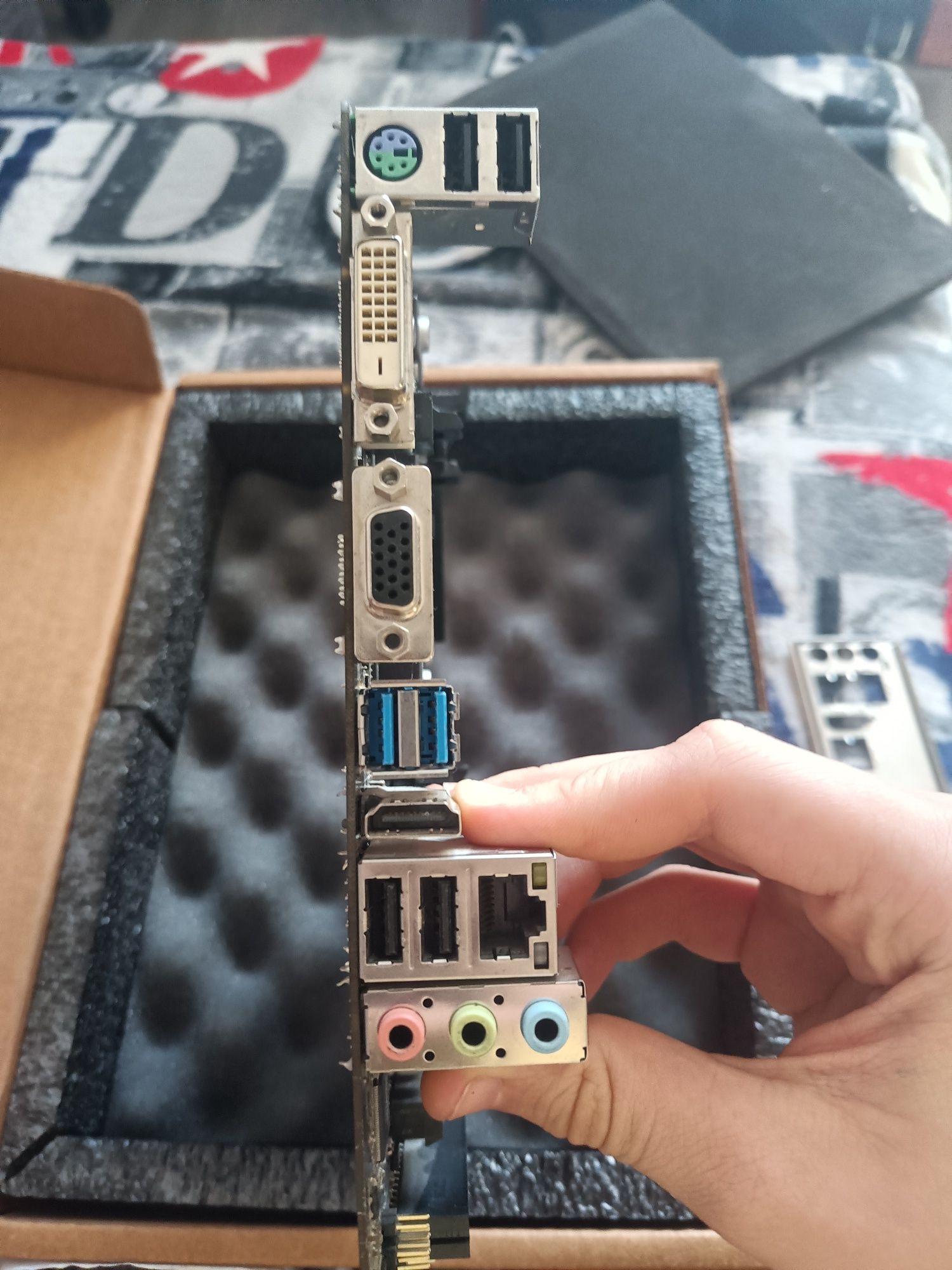 Płyta główna i Giga Ramy 8 ddr3