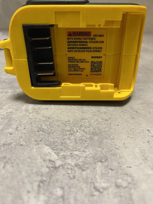 DeWALT DCF887 20Vmax безщітковий імпакт 3-швидкості Made in Mexico