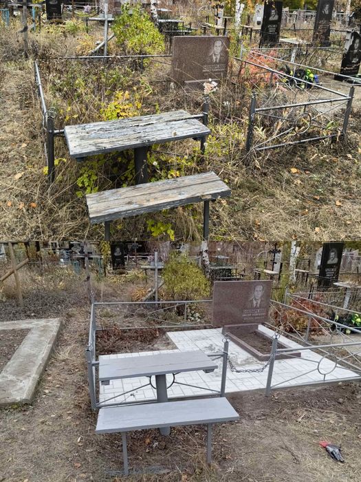 Предоставляем уборку и благоустройство могил на кладбище