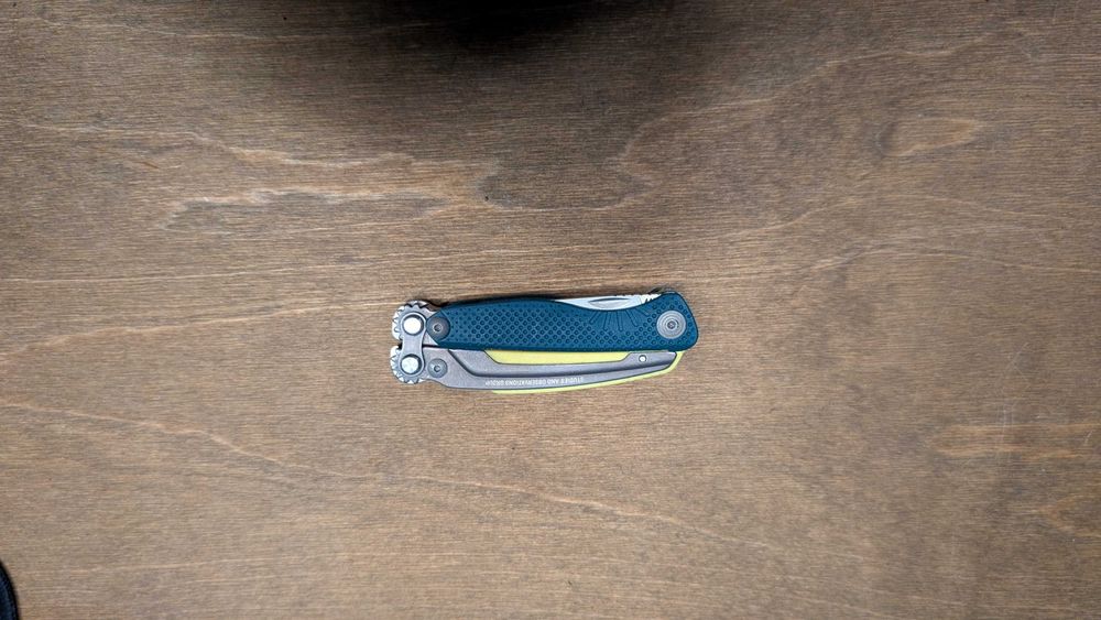 Multitool Sog Aegis MT