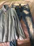 Sprzedam jeansowy dres (spodnie jeansowe + bluza jeansowa)