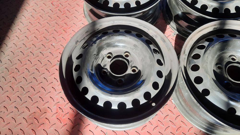 Felgi stalowe 5x114,3 6J15 ET46 Mazda Hyundai Kia