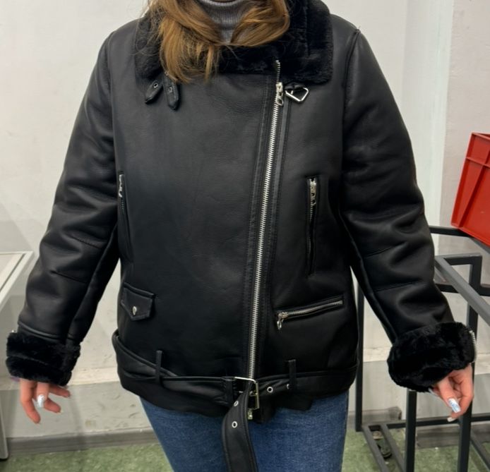 Продам куртку змнюю и дублёнку зимнюю