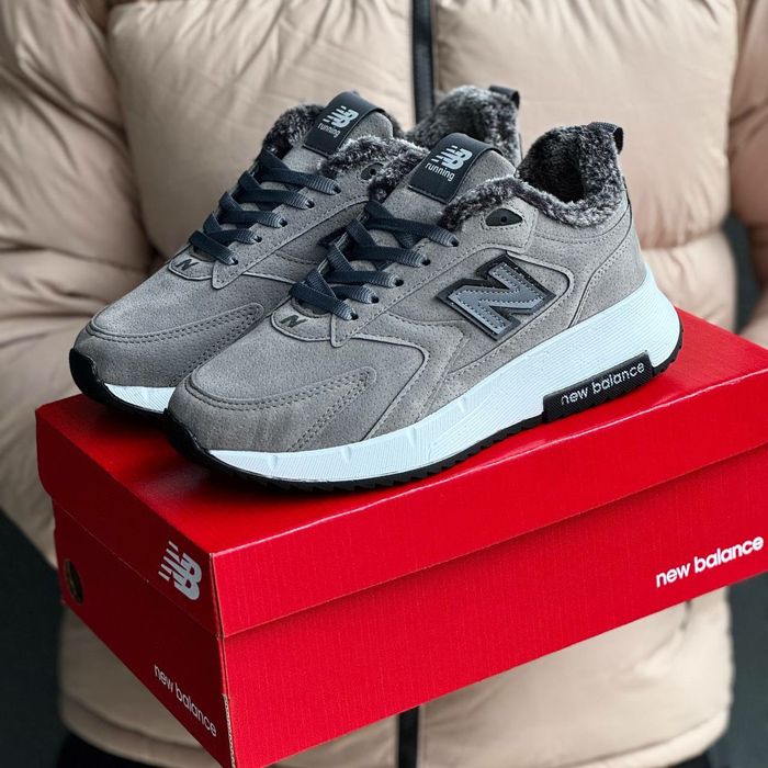 Чоловічі зимні кросівкі New Balance, стильні, замшеві, теплі, взуття